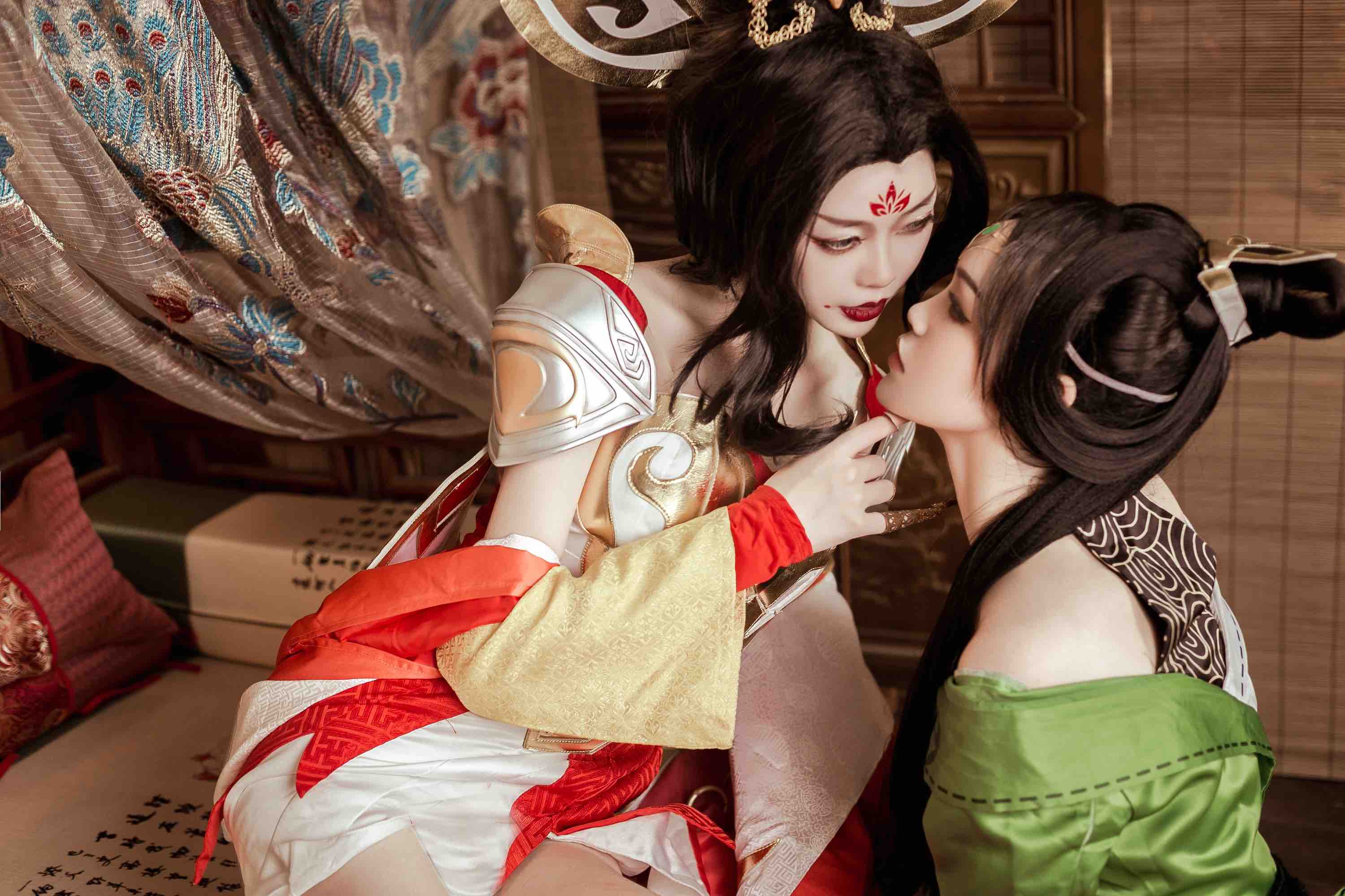 「萧雪cos」武则天和上官婉儿到底什么关系